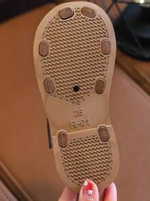 1 Pair Korean Style Fashion Kids Hook And Loop Soft Bottom Anti-Slip Sandals