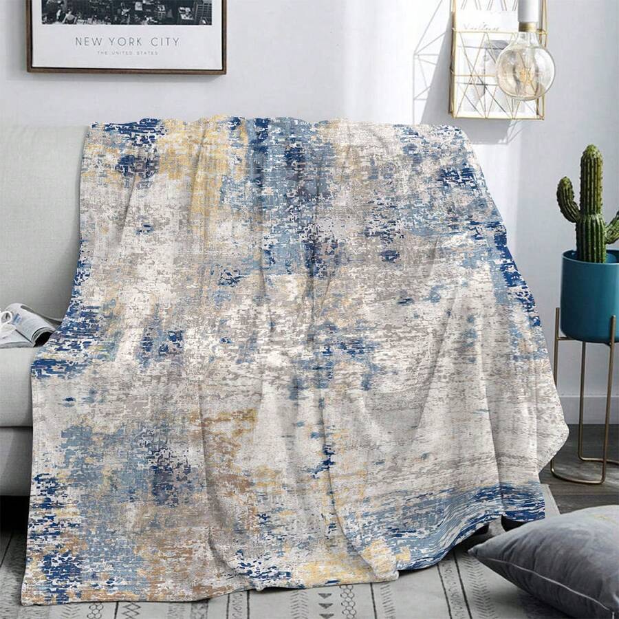 1pc Modern Blue & White Printed Throw Blanket - Soft Polyester, Comfortable For All Seasons, Suitable For Sofa, Bedroom, Office, Travel - Available In Multiple Sizes, Essential Home Decor Item With Knitted Texture