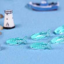 10/20pcs Mini Resin Shark Figurines, Small Spotted Artistic Shark Sculptures Decor, Suitable For Aquarium And Miniature Landscape Decoration, Home Decor, Blue Polka Dot Design, Easter Gift