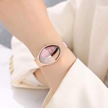 1pc Fashion Half-Lined Crystal Pave Rolling Ball Quartz Watch For Women