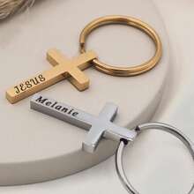 定制镀金十字架钥匙扣 - 手工十字架钥匙扣 - 定制宗教礼物 - 送给妈妈的定制宗教礼物 - 个性化礼物、周年纪念礼物、圣诞礼物、金色、时尚、彩色、复古、男女通用、潮人、简约、休闲、定制、个性化、小饰品 - 彩色 - 查看 3