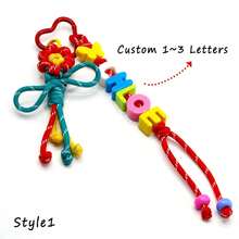 1pc Floral Design Custom Bag Charm, Acrylic Colorful Letter Keychain, Handmade Rope Sunflower Bag Pendant, Heart Keychain, Decorative Pendant, Christmas/Halloween/Easter/Mother's Day Personalized Gift,Apparel Accessories,Chic Autumn,Boyfriend,Girlfriend,Family,Friends