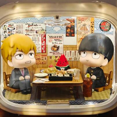 Figura de muñeco/adorno coleccionable de la serie Mob Psycho 100 de Arataka Shigeo para decoración de escritorio (estilo de zapato aleatorio)