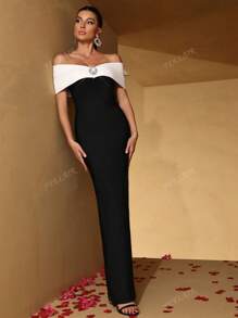 FEELAIR New Women Sexy Off-Shoulder Black & White Color Block Diamond Buckle Embellished Tight Maxi Bandage Dress, Fashion Lady's Holiday, Wedding, Party, Formal Occasion Gown