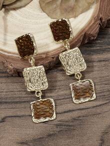 1 Pair Fashionable Geometric Square Earrings, Gold Brown/Caramel Color, Vintage Baroque Square Drop Earrings With Atmospheric Design - Multicolor - View 1