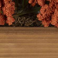 Planta De Bayas Artificiales De 9 En Macetero De Madera Marron De Design Ovation