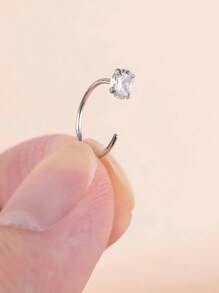 1 Stück Nasenring aus Edelstahl in C-Form mit glänzendem quadratischem CZ, Nasenpiercingschmuck, silberfarbener Nasenring, Nasenspange, Nasenringpiercing, Hipp Hop Mode Punk Körperschmuck für Frauen und Mädchen, Frauengeschenke, geeignet für Tanz, Party, Reisen, tägliche Freizeitkleidung
