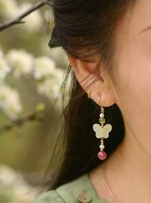 1 Pair Delicate Butterfly Beaded Earrings, Vintage Style Ear Studs Suitable For Qipao, Hanfu, Party Wear For Women