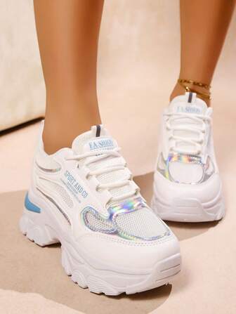 女士厚底运动鞋春秋新款厚底防水小白鞋显瘦运动鞋