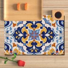 A Set Of 4/6pcs With Blue Patterns, Table Placemats, Made Of Machine Washable Polyester Fiber, This Rectangular Heat-Resistant Placemat Is Heat-Resistant, Stain Resistant, Waterproof, And Easy To Clean. It Is Suitable For Desktop Decoration, Holiday Party Decoration, And Desktop Protection, And Is Suitable For Both Home And Outdoor Use