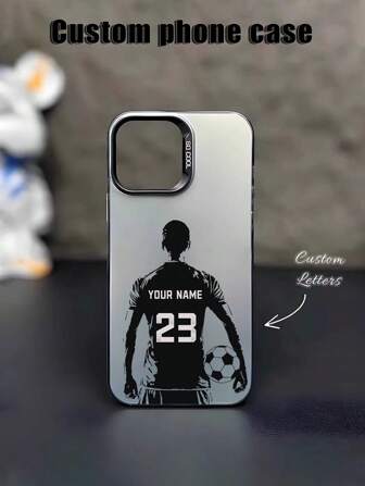1 pieza Funda de teléfono personalizable compatible con Samsung S24 Ultra/S25 Ultra y 16/15/14 Plus/13 Pro/12 Pro Max/11/7P/XS/XR, con nombres de letras personalizadas y elementos de fútbol, hecha de material de PC duradero, resistente a arañazos y a huellas dactilares, adecuada como regalo personal, para pareja, familia, amigo, pareja, hermano, cumpleaños, aniversario, con estilo, colorida, vintage, linda, contenida, divertida, personalizada, única, personalizada, ideal como regalo para él, ideal como regalo para ella, novio, novia, familia, amigos, abuelos, pareja, para aniversarios, para cumpleaños