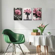 Set de 3 tablouri pe pânză cu trandafiri roz înfloriți, cu ramă, poster rustic cu imprimeu floral roz, alb-negru, pentru living contemporan, baie, dormitor, hotel, pensiune, apartament, vilă, galerie, sală de clasă, cameră pentru copii, bucătărie, sufragerie, casă de la țară, studio, birou, decorațiune de birou, gata de agățat