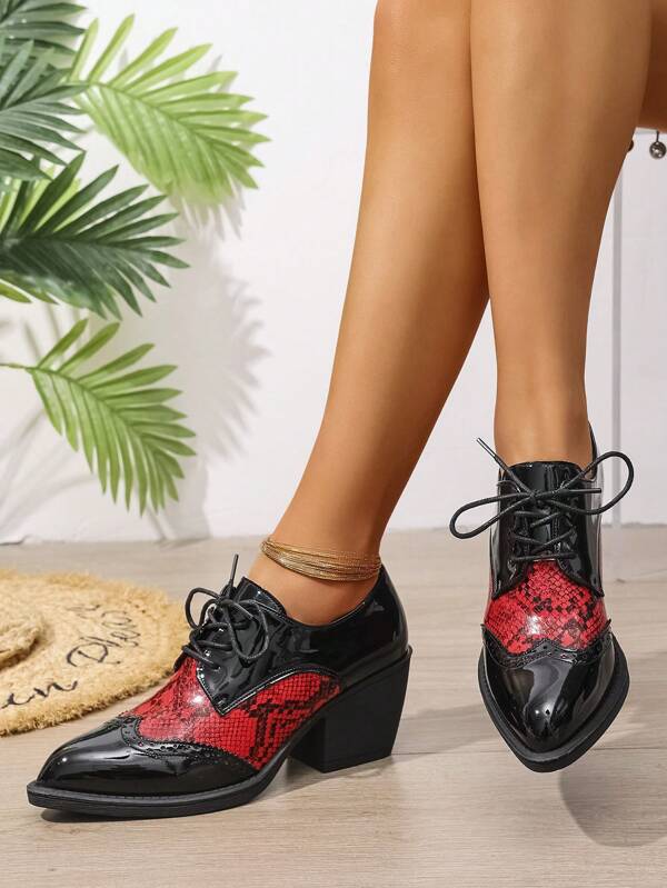 Neue spitz zulaufende Pumps mit tiefem Ausschnitt, Schnürverschluss, Patchwork und Blockabsatz im Gothic-Stil für Damen