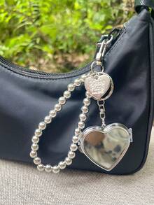 1个心形金属钥匙扣，Y2K风格包包挂饰，甜美别致的时尚配饰 - 銀色 - 查看 3