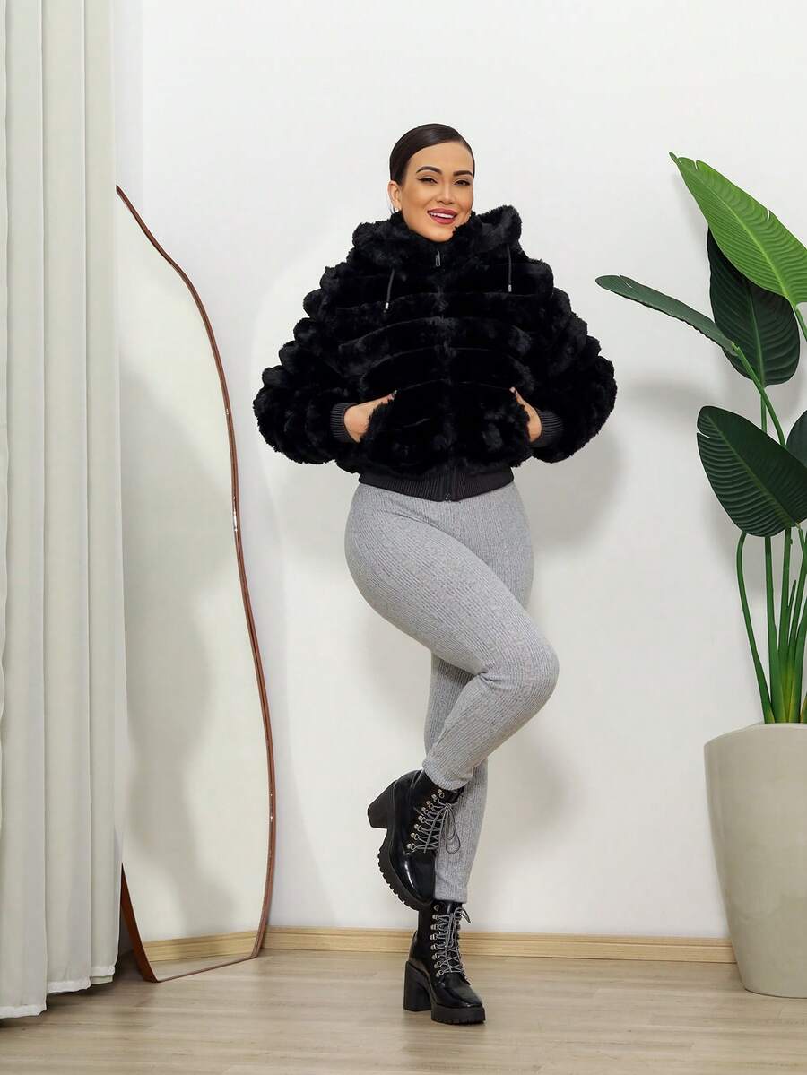 LUXURY PUFFER TEDDY JACKET - màu đen - Xem 1