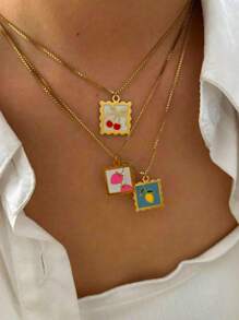 1 pieza Collar con colgante de cereza de fruta linda, collar con colgante cuadrado versátil de fresa colorida o limón de moda para mujer