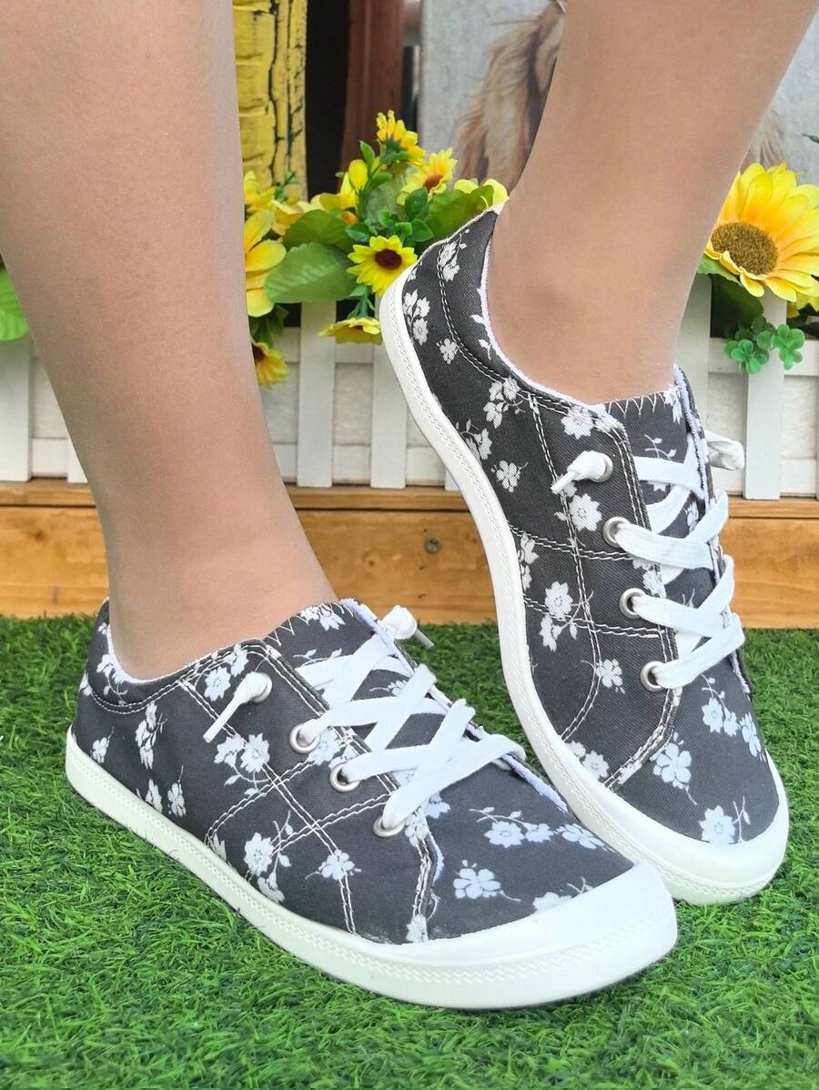 Zapatillas deportivas casuales con cordones y punta redonda cómodas, con estampados de rosa, estrella y calavera, aptas para todas las estaciones
