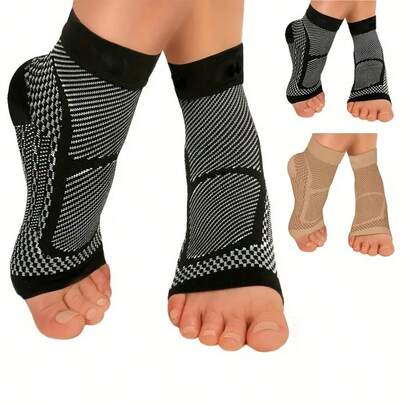 1双双针缝制图案设计踝关节支撑压缩套，提供足跟和足弓支撑，透气弹性面料，适合跑步和篮球运动