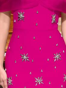 Girsdy 紫红色优雅女士蝴蝶结露肩修身绷带连衣裙，性感手工镶钻休闲鸡尾酒会紧身长裙 - 玫紅色 - 查看 9