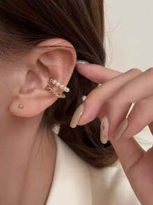 Gold-Plated Copper Faux Pearl Ear Cuff, Minimalist Elegant Double-Layer Clip-On Earrings For Women, No Piercing Required