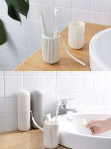 4件套牙刷旅行盒，便携式牙刷杯架，塑料旅行牙刷盒，旅行多功能，可容纳牙刷和牙膏，也可用作牙刷杯家居浴室装饰