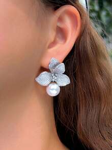 1 Pair Vivid Geometric Leaf & Flower Shaped White Cubic Zirconia Thick Dangle Drop Big Wedding Engagement Pearl Earrings For Women, Luxury Pageant Jewelry Accessories - White - View 9