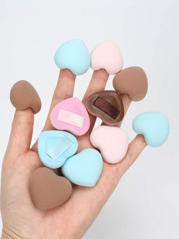 5/10/20pcs Mini Heart-Shaped Makeup Sponges, Beauty Blending Sponges For BB Cream, Foundation, And Concealer Use, Especially Suitable For Covering Local Blemishes And Spots, More Suitable For The Delicate Areas Around The Eyes, Nose, And Mouth. Expands In Water, Latex-Free Dual-Use Makeup Sponges, Suitable For All Skin Types.