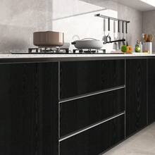 1 Roll Black Faux Wood Grain Peel And Stick Wallpaper, Waterproof And Removable, Suitable For Living Room, Dining Room, TV Background Wall, Home Decor, Wood Doors, Cabinets, Furniture Renovation, DIY Transformation, Art Wall Wall Decor Room Decor Stickers Wall Paper Wall Stickers Wall Sticker - Black - View 8