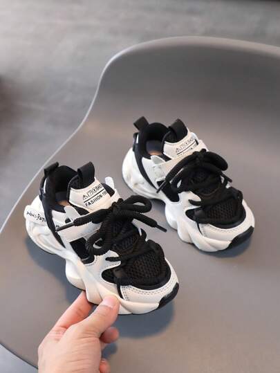 2025 Frühling Neuer Stil Kinder/Kids Lässige Sportschuhe mit Dicker Sohle, Modisch für Jungen & Mädchen