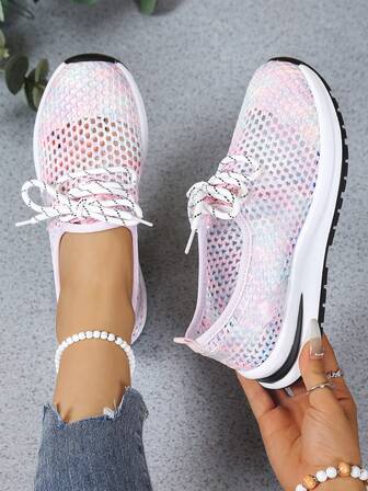 Scarpe sportive casual in rete colorate per donne, scarpi sportivi casual da tennis in tessuto a pannelli in rete, scarpe da ginnastica alla moda, leggere e traspiranti da running per uso all'aperto, primavera/estate/autunno