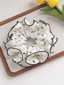 1pc Elegant Bohemian Style Extra Large Silk Hair Scrunchie, Big Size Elastic Satin Oversized Hair Tie, Fluffy Huge Hair Donut, Suitable For Daily Or Vacation To Prevent Frizz And Breakage,Cat Ears Scrunchies Scrunchy Hair Ties, Casual Ponytail Head Accessories