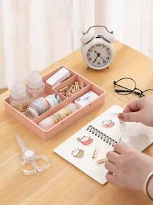 1 Peça Organizador de Gaveta de Mesa com 4 Compartimentos, Caixa de Armazenamento de Gaveta Plástica Simples para Uso Doméstico Sem Furos, Organizador de Papelaria de Mesa, Caixa de Classificação e Armazenamento de Itens Pequenos, Organizador Empilhável de 4 Níveis, Necessidade de Verão para Organizador de Armazenamento Presente de Viagem para Mulheres