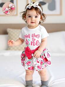 Half Way To One Newborn Baby Girls Birthday Outfits Letter Print Romper Bodysuit Top + Strawberry/Ice Cream/Orange/Watermelon Print Shorts + Bow Headband 3Pcs Clothes Set - 玫紅色 - 查看 4
