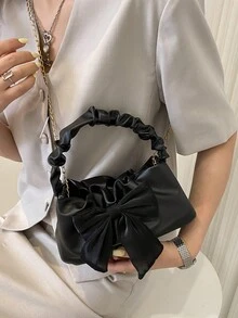 时尚新月褶皱手提包，饰以丝巾和蝴蝶结，女士休闲小包，配有金属链条肩带，可单肩背或斜挎，云朵造型，是送给她的完美情人节礼物，蝴蝶结钱包，最佳情人节礼物之选。 - 黑色 - 查看 10