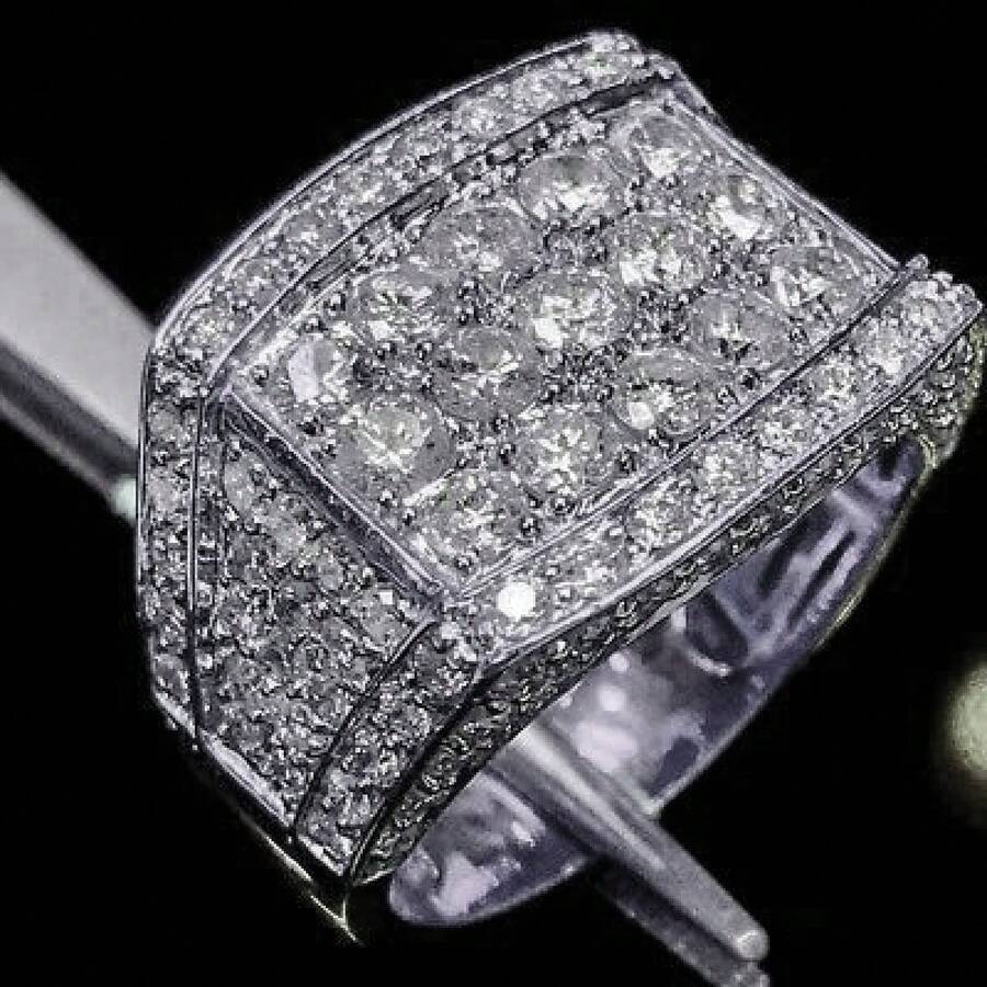 A New Fashionable, Light Luxury, Atmospheric Hip-Hop Style Men's Inlaid Artificial Diamond Decorative Ring - Bạch kim - Xem 1