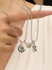 ATLVXJL 2pcs/Set Glow-In-The-Dark Astronaut Constellation Projection Bead Magnetic Necklace With Stainless Steel Chain, Casual Couple Jewelry Suitable For Daily Wear And Valentine's Day Gift