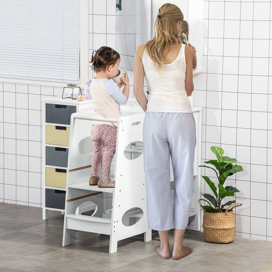 HOMCOM Kids Step Stools - White - View 1
