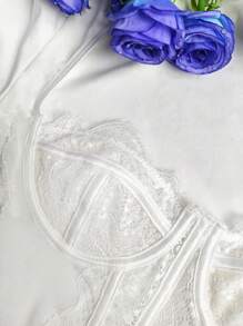 1pc Elegant Casual Solid Color Contrast Lace Cropped Top With Eyelash Trim, Slim Fit Stylish Blouse For Daily Wear