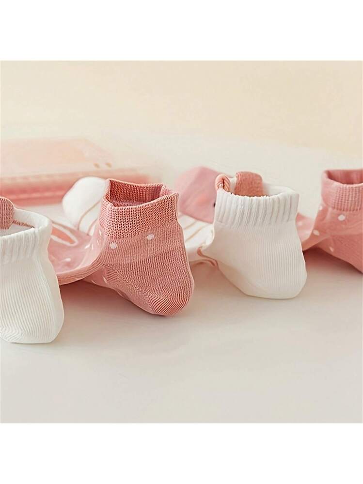 5 أزواج من جوارب الرياضة للنساء، جوارب قارب جميلة...