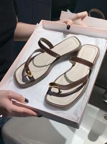 XIXITIAO Sandalias tipo chanclas suaves para mujer XIXITIAO para uso en exteriores, sandalias de playa antideslizantes, de unicolor, minimalistas estilo francés, de punta cuadrada, livianas y cómodas, ideales para la playa/exteriores/fiestas