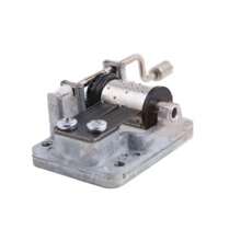 1pc Hand-Cranked Music Box Replacement Movement, Multiple Music Choices, Durable Metal Structure, No Electricity Required, Suitable For DIY Projects, Home Decor And Unique Gifts (Note: When Placed On A Table Or In A Box, The Resonance Is Strong And The Sound Is Relatively Loud. The Sound Effect Varies Depending On The Material)