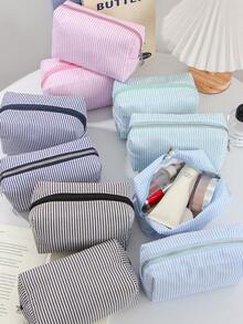 1 Pc Seersucker Hand Holding Large-Capacity Toiletry Bag, Print Stripe Makeup Pouch Travel Cosmetics Storage Bag, Candy Color Makeup Bag Woman's Cosmetic Pouch Suitable For Birthday Gifts, Travel Essential Delicate Fashion Makeup Bags Zipper Bag European And American Style Cosmetic Pouch For Woman,Girl,Ladies Lightweight Skincare Storage Bag For Travel - Multicolor - View 1