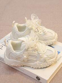 1 Paar Mädchen Kunstperlenschmuck & Spitzenblume Dekoration Prinzessin Stil Lässig atmungsaktive weiche Sohle Sportschuhe, neue Kollektion Frühling/Sommer 2025