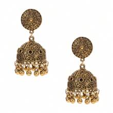 A Pair Of Engraved And Retro Bell Earrings, Suitable For Ladies To Wear At Banquets.