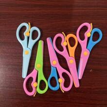 Plastic Safety Scissors, Craft Scissors For Student Handwork, Mini Plastic Scissors (Random Colors), Beginner Scissors, DIY Art Tools, Children Art And Craft Tools, Office Supplies, 1pc/2pcs/3pcs/6pcs,Back To School