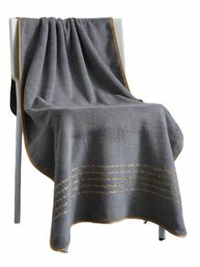 1pc Bath Towel, Multiple Colors Available, 70*140cm Polyester Fiber, Minimalist Gold Thread Pattern Design, Extra Large Size 86*170cm Or Small Face/Hand Towel 34*75cm, Unisex Adult Household, Absorbent Quick Dry Soft, Suitable For Bathroom, Hotel, Gym, Outdoor Travel, Party, Holiday Gift, Beach, Salon, Spa