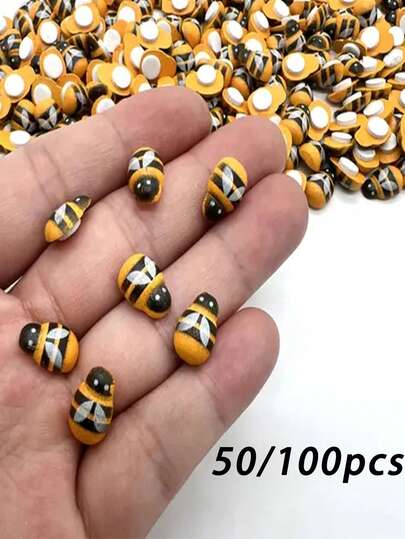 50/100 Mini decoraciones colgantes de abeja de madera, adorno colgante de abeja autoadhesivo, blanco con alas rayadas negras, apto para manualidades, fiestas, coronas de inicio, proyectos DIY y decoraciones de fiesta, diseños clásicos de abeja, decoraciones de abeja texturizadas de madera