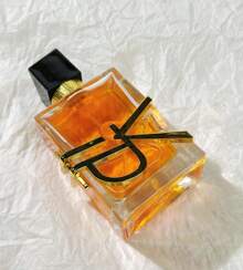 JEAN MISS 2025 New Imported Women's Perfume, Blending The Smell Of Wood And Vanilla, Small And Portable, Rich And Long-Lasting Fragranc