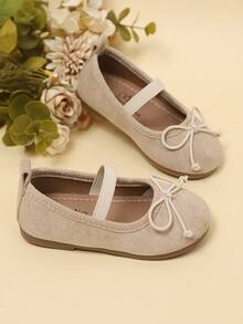 1 双儿童女童蝴蝶结柔软防滑休闲公主风格平底鞋，适合春夏季上学穿着
