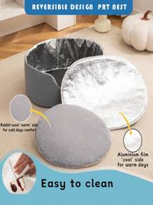 1pc All Season Constant Temperature Aluminum Foil Dog Bed, 2-In-1 For Winter And Summer, Waterproof And Moisture-Proof For Indoor And Outdoor Use, Removable And Washable Pet Warming Mat